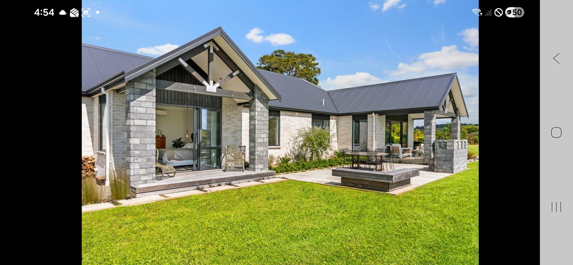 Property showcase reference images: finished landscape reference photo 08