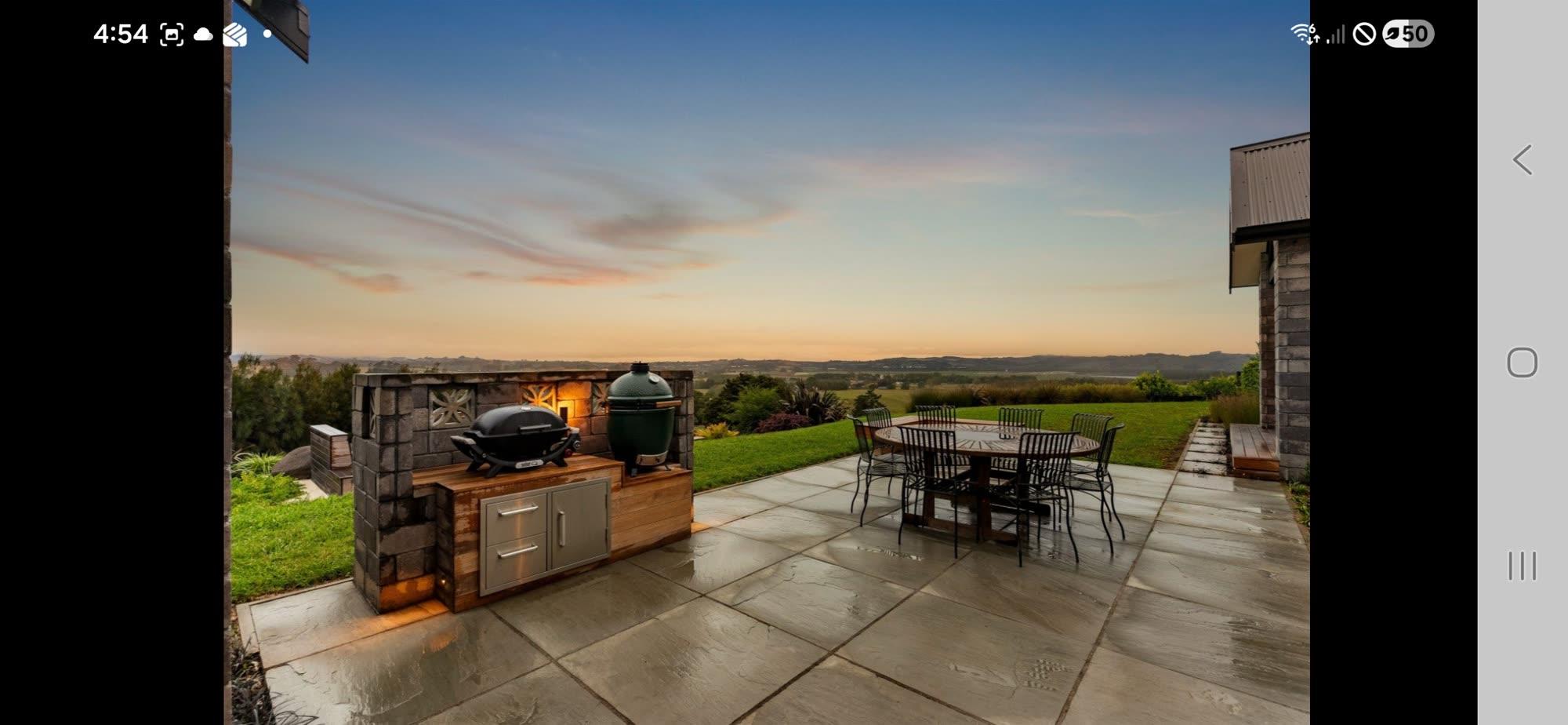 Property Showcase Landscape Reference